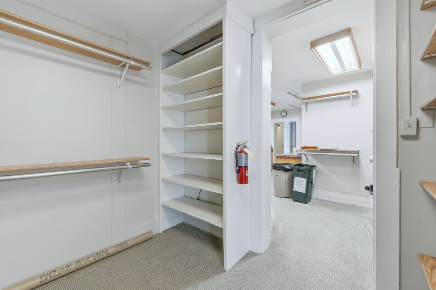 More Photos Of 607 E Charles St, Muncie General Retail For Sale