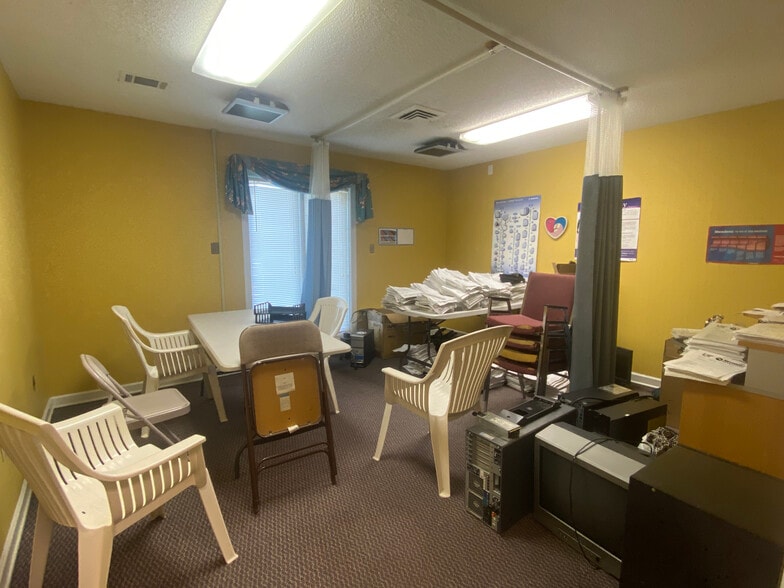 More Photos Of 310 Tyler St, West Memphis Medical For Lease
