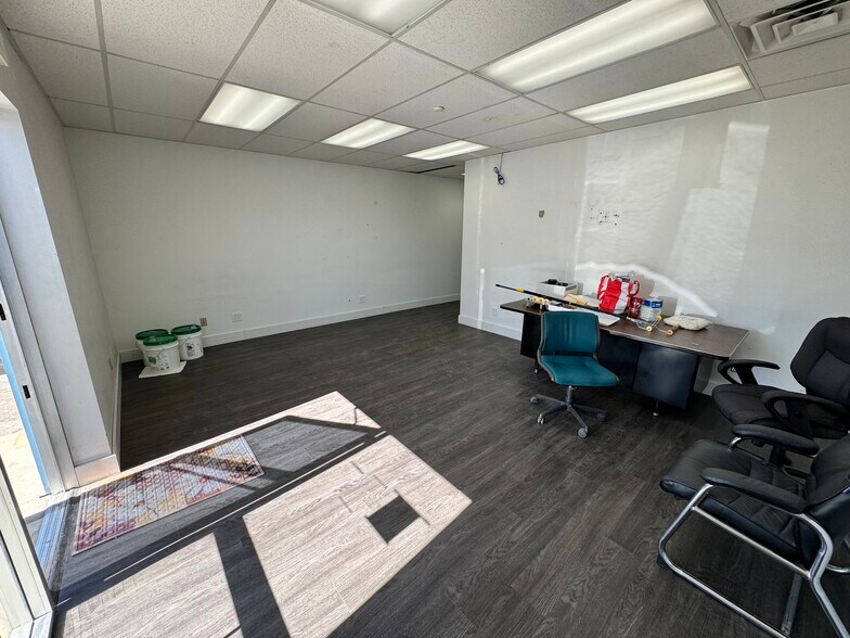 More Photos Of 2440 S 3400 W, Salt Lake City Manufacturing For Lease