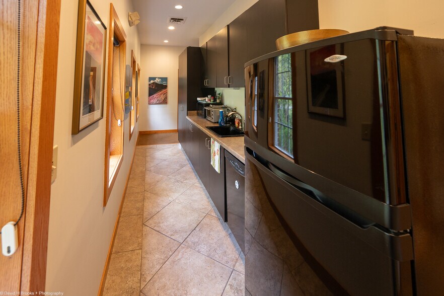 More Photos Of 11090 Dovedale Ct, Marriottsville Office For Sale