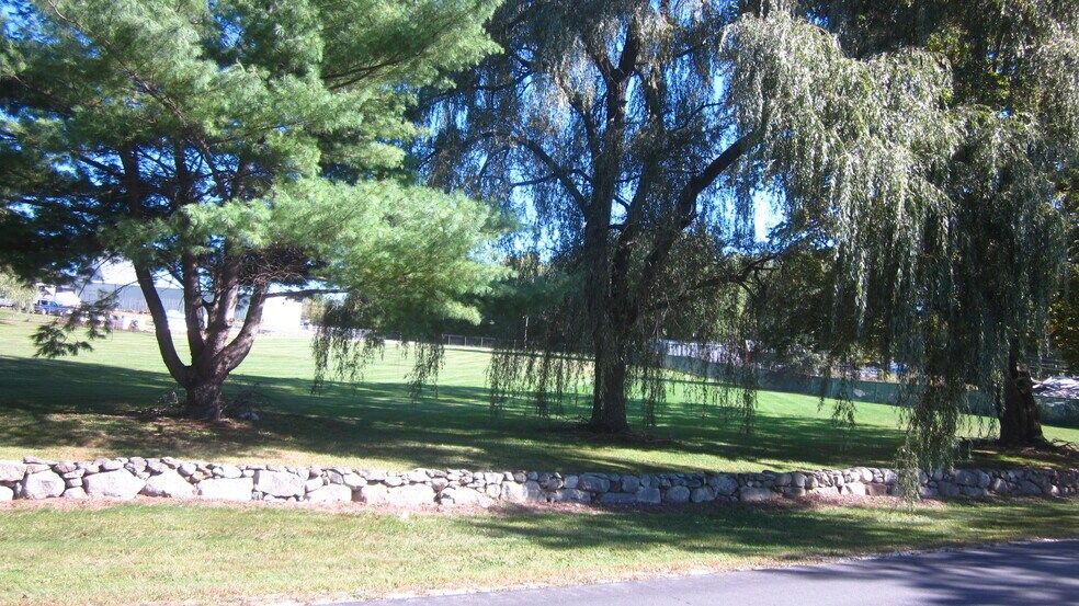 More Photos Of 1822 Hooksett Rd, Hooksett Specialty For Sale