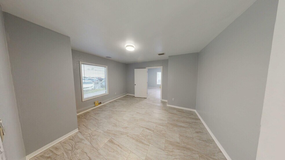 More Photos Of 1517 Hillcrest St, Orlando Office For Lease