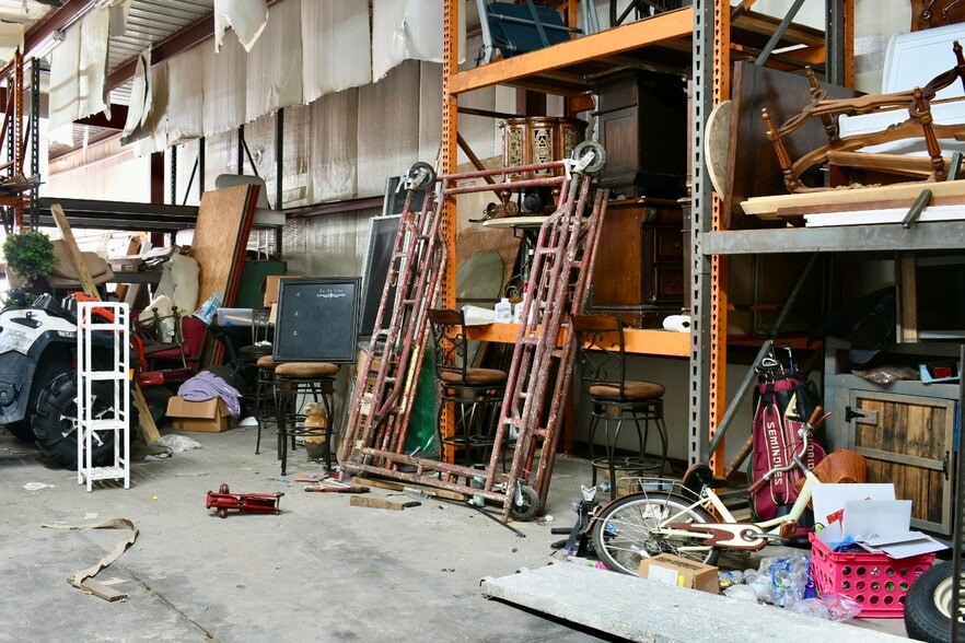 More Photos Of 522 Magnolia Ave, Auburndale Office For Sale