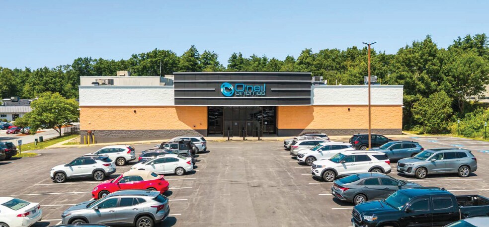 More Photos Of 16 Orchard View Dr, Londonderry Movie Theatre For Sale