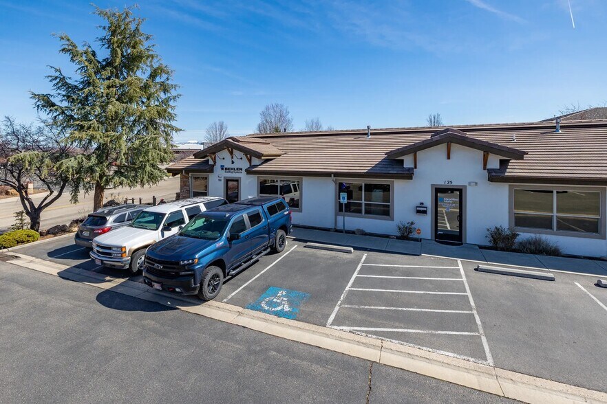 More Photos Of 2971 E Copper Point Dr, Meridian Office For Sale