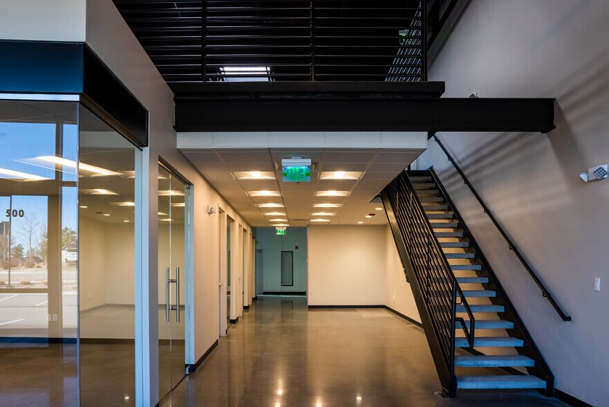More Photos Of 199 S Taylor Ave, Louisville Research And Development For Lease