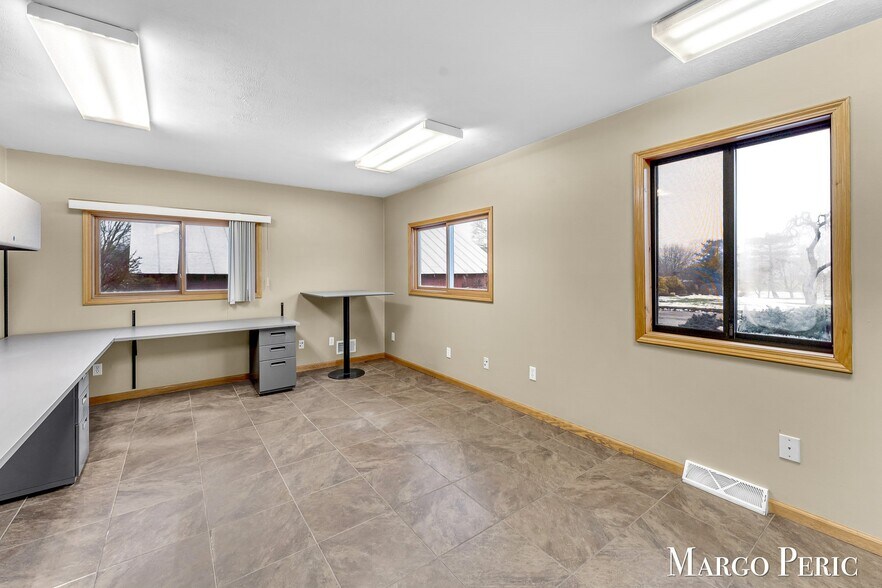 More Photos Of 7884 Eastern Ave SE, Grand Rapids Loft Creative Space For Lease