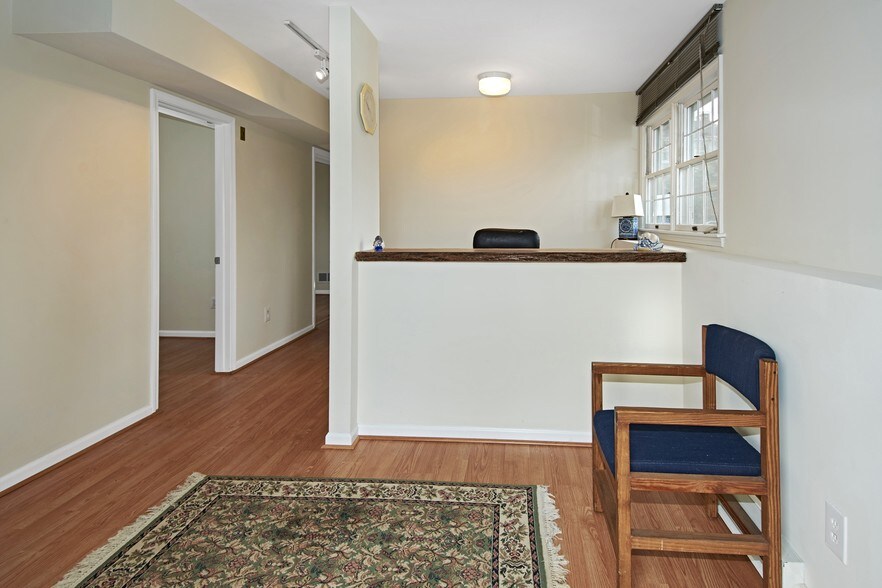 More Photos Of 296 Sound Beach Ave, Old Greenwich Medical For Lease