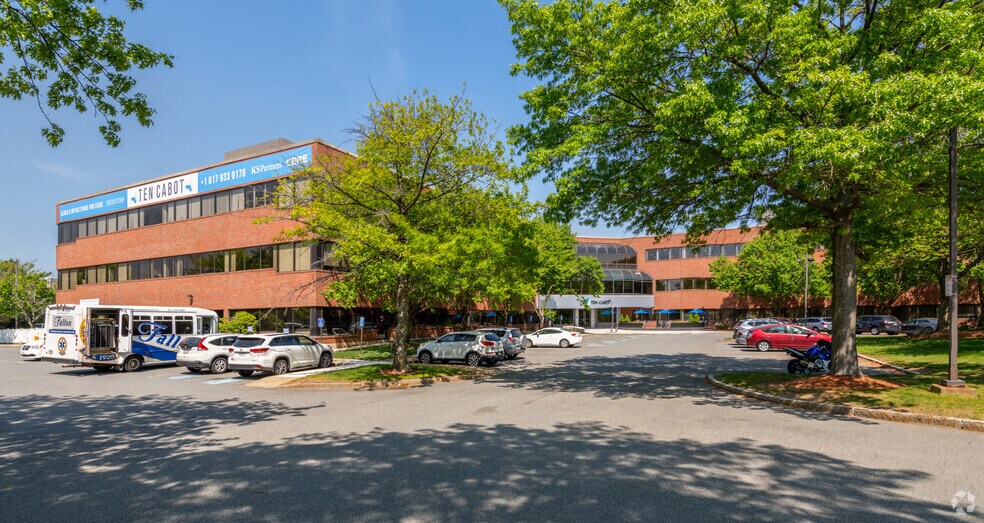 More Photos Of 10 Cabot Rd, Medford Office For Lease