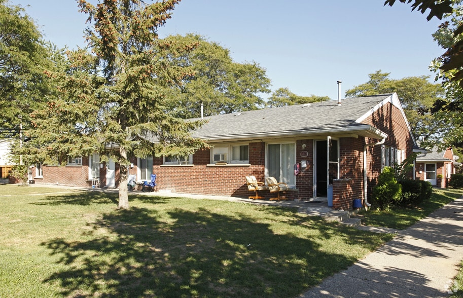 More Photos Of 6401 Middlebelt Rd, Garden City Apartments For Sale