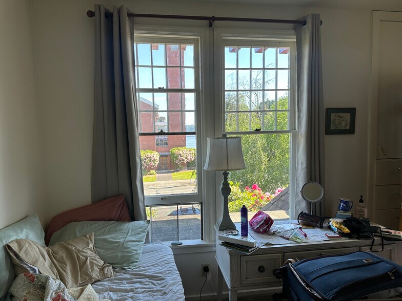 More Photos Of 404 N Tacoma Ave, Tacoma Apartments For Sale