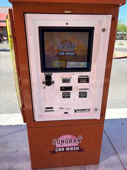 More Photos Of 16843 N 43rd Ave, Phoenix Carwash For Sale