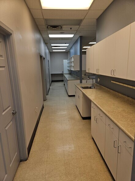 More Photos Of 6017-6025 E McKellips Rd, Mesa Unknown For Lease