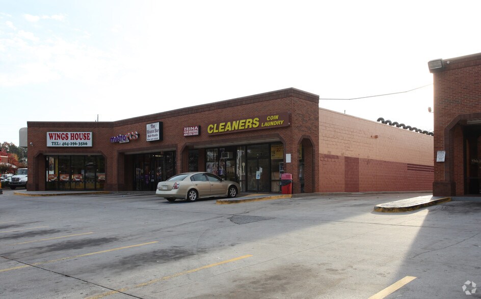 Primary Photo Of 4065 Memorial Dr, Decatur Unknown For Lease