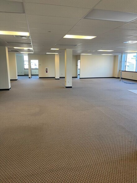 More Photos Of 1 E Broad St, Bethlehem Medical For Sale