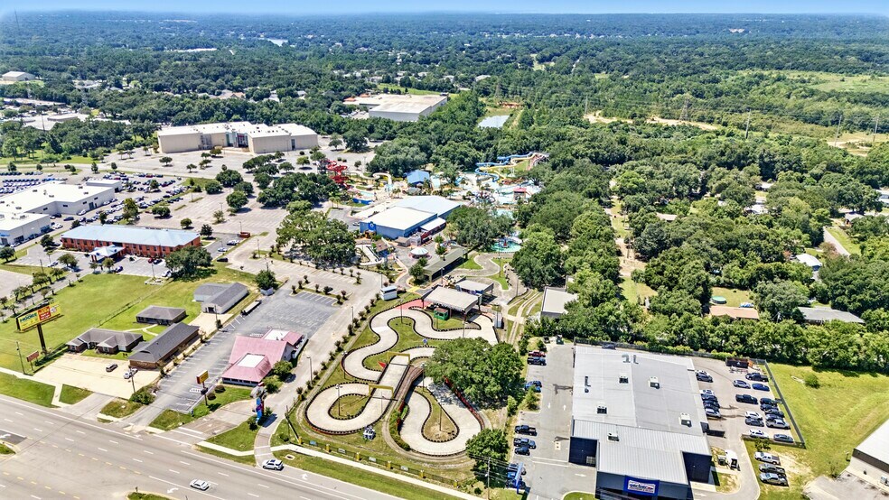 More Photos Of 6709 Pensacola Blvd, Pensacola Amusement Park For Sale