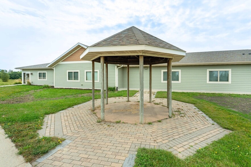 More Photos Of 394 Woodland Dr, Fergus Falls Assisted Living For Sale