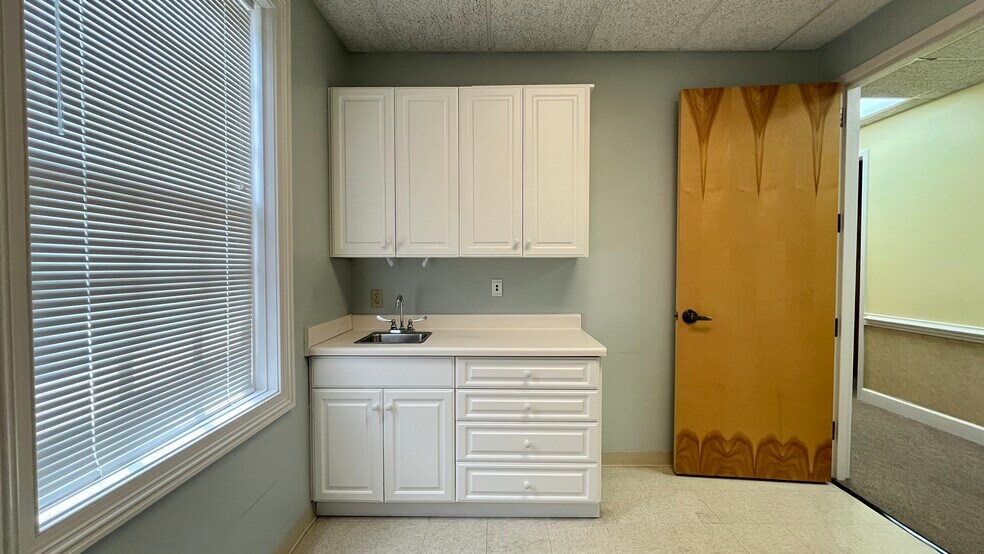 More Photos Of 4113 Capitol St, Durham Medical For Lease