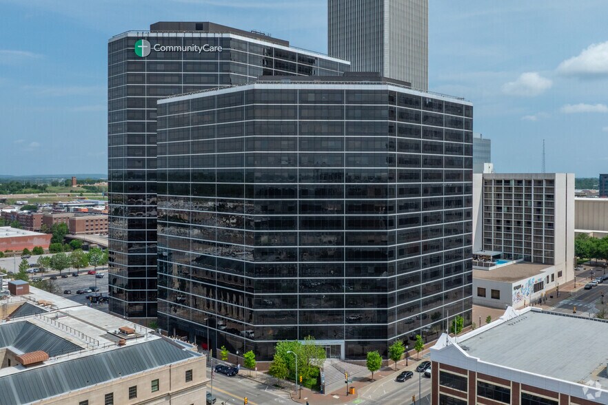 More Photos Of 1 W 3rd St, Tulsa Unknown For Lease