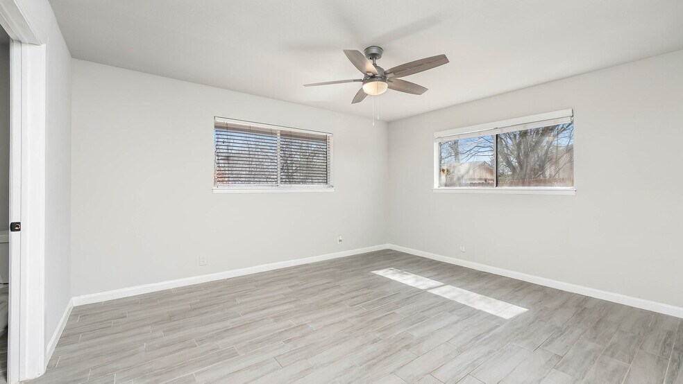 More Photos Of 916 Toepperwein Rd, Converse Loft Creative Space For Lease