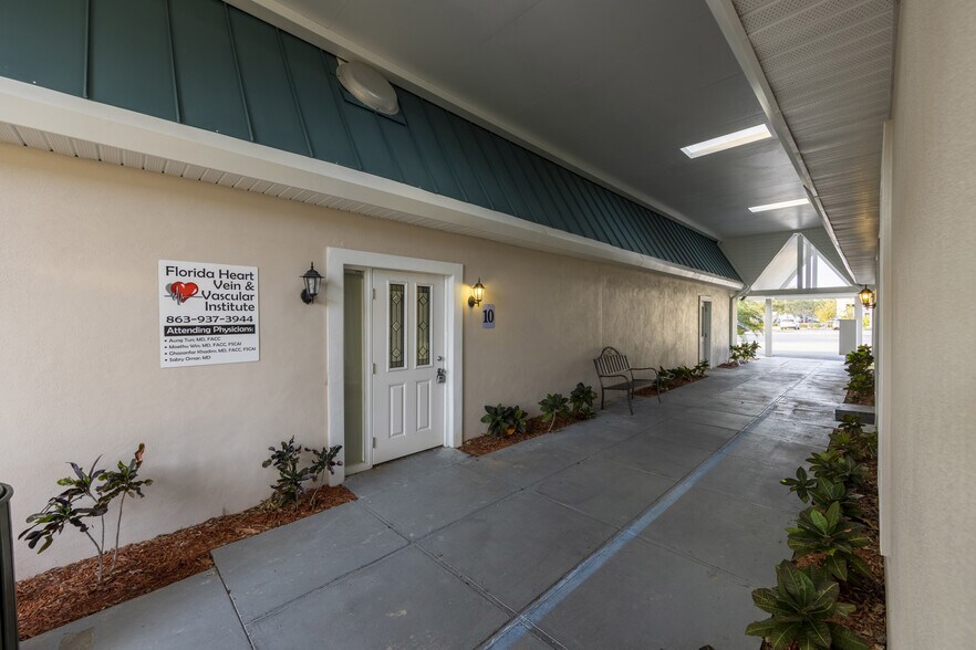 More Photos Of 400 Avenue K SE, Winter Haven Medical For Lease