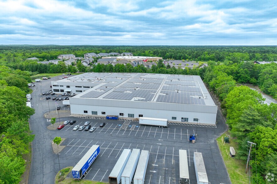 More Photos Of 35 Eastman St, South Easton Manufacturing For Lease