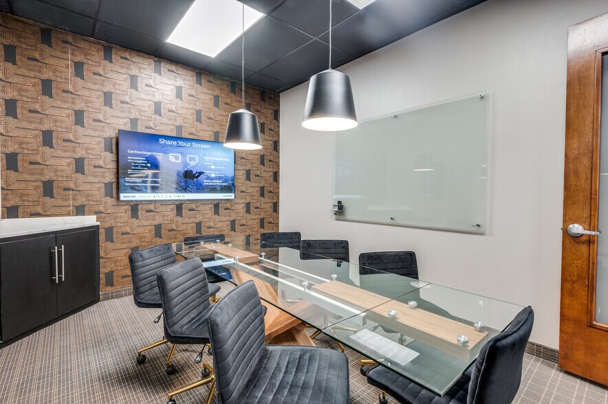 More Photos Of 9500 Ray White Rd, Fort Worth Coworking Space
