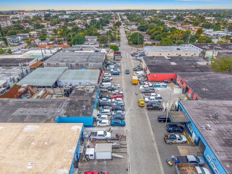 More Photos Of 1040 E 29th St, Hialeah Warehouse For Sale