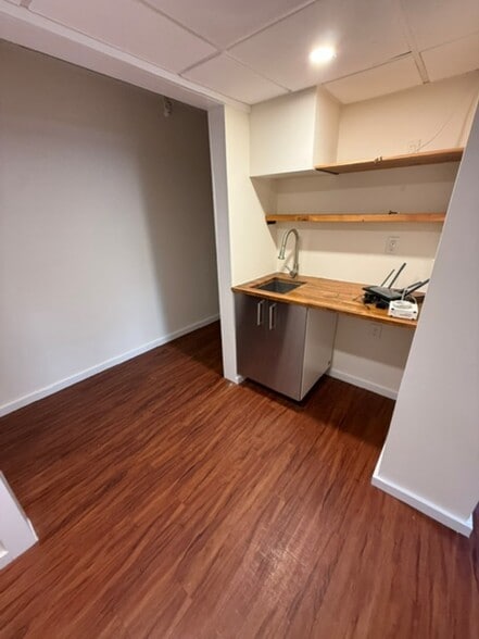 More Photos Of 229-235 Harvard St, Brookline Loft Creative Space For Lease