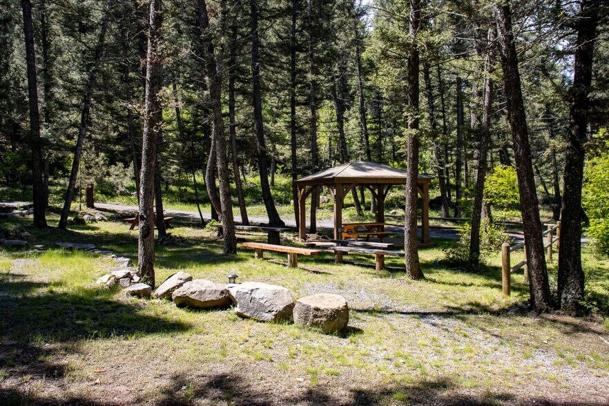 More Photos Of 29 Frontage Rd, Basin Manufactured Housing Mobile Home Park For Sale