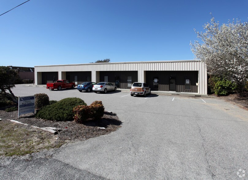 More Photos Of 4512 Poinsett St, North Myrtle Beach Light Distribution For Sale