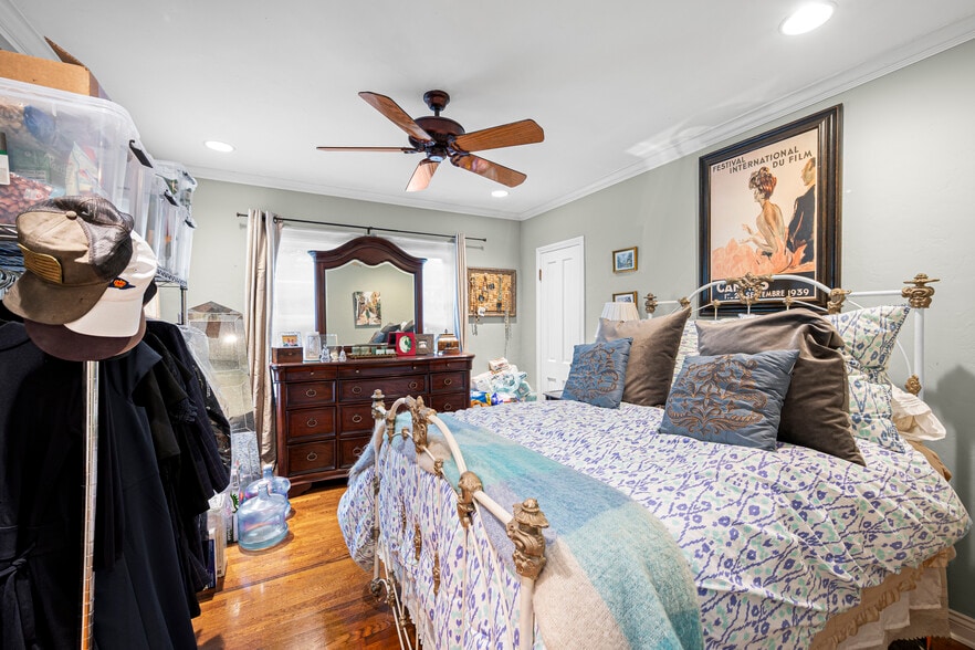 More Photos Of 112-20 E Redwood St, San Diego Apartments For Sale