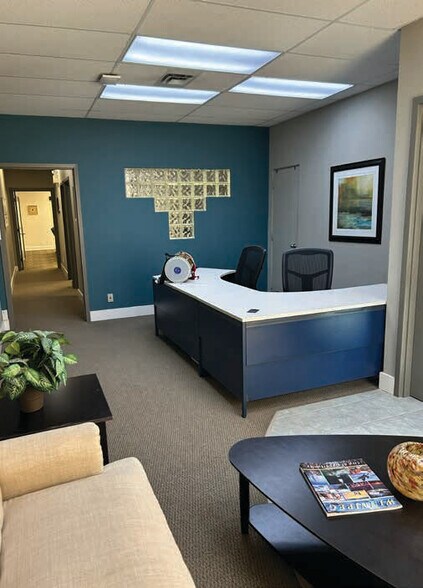 More Photos Of 1749 Portage Av, Winnipeg Office For Lease