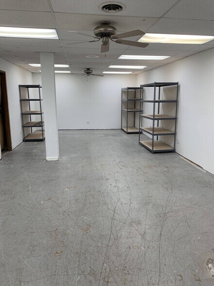 More Photos Of 420 Davis Ave, Dayton Warehouse For Lease