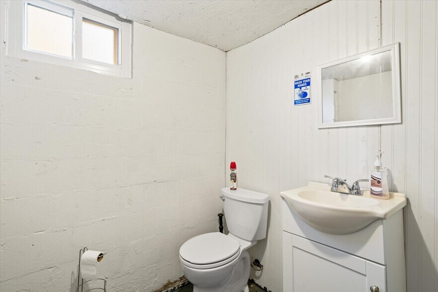 More Photos Of 123 Bethel Church Rd NE, Dalton Religious Facility For Sale