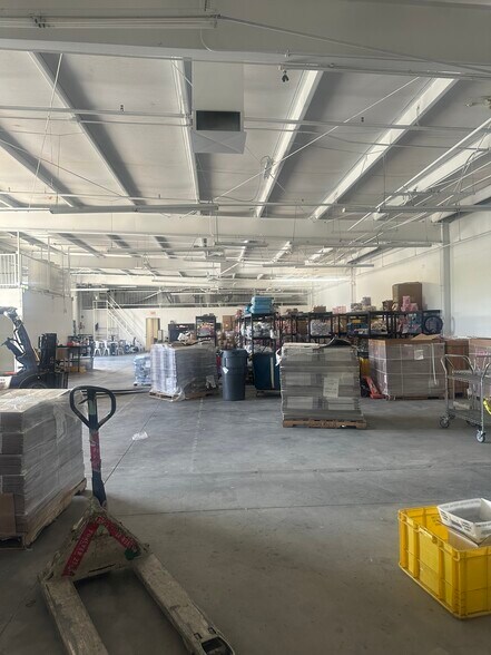 More Photos Of 121 N Dillon Ave, San Jacinto Office For Sale