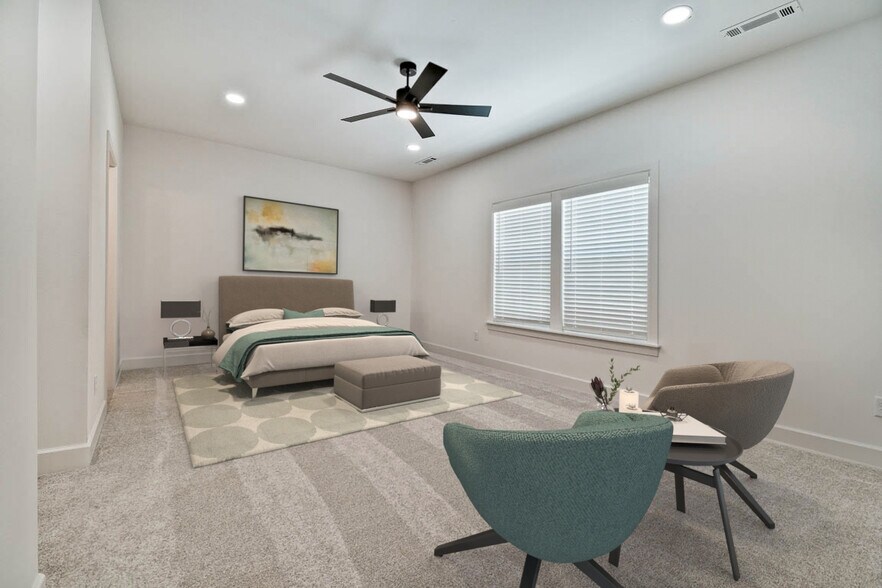 More Photos Of 502-510 W Persimmon St, Rogers Apartments For Sale