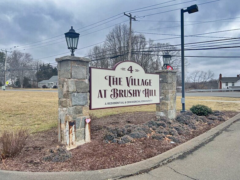 More Photos Of 4 Brushy Plain Rd, Branford Unknown For Lease