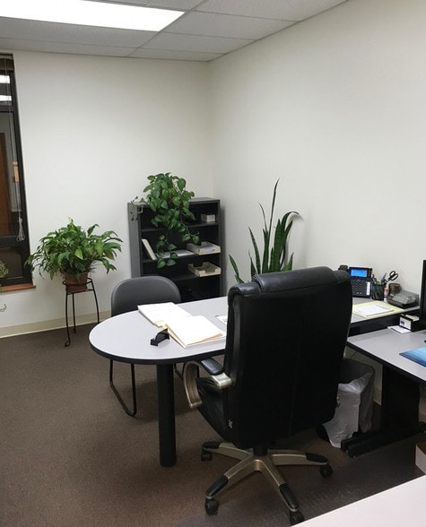 More Photos Of 15 Thames St, Groton Office For Lease