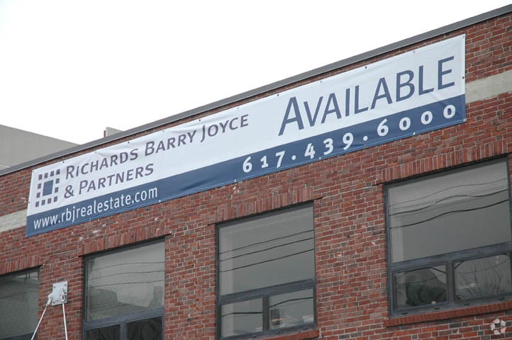 More Photos Of 21 Erie St, Cambridge Research And Development For Lease