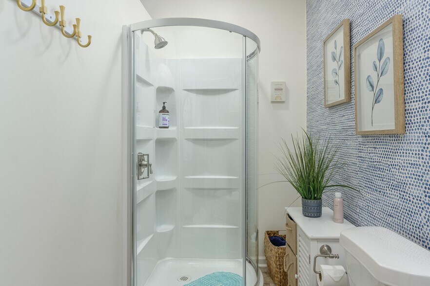 More Photos Of 2120 N Ocoee St, Cleveland Apartments For Sale