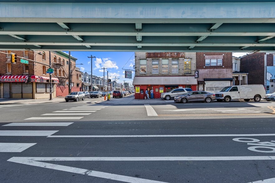 More Photos Of 5300-5302 Market St, Philadelphia Bar For Sale