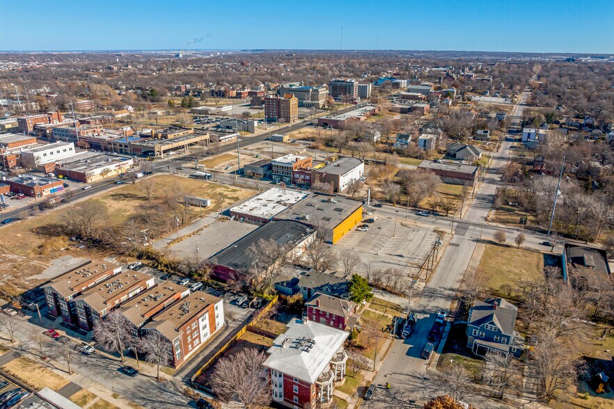 More Photos Of 3230 Troost Ave, Kansas City Freestanding For Sale