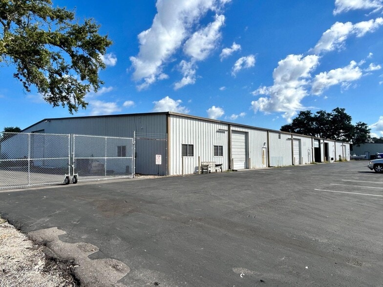Primary Photo Of 2245 Whitfield Ind Way, Sarasota Warehouse For Lease