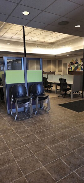 More Photos Of 115 S Court St, Crown Point Coworking Space