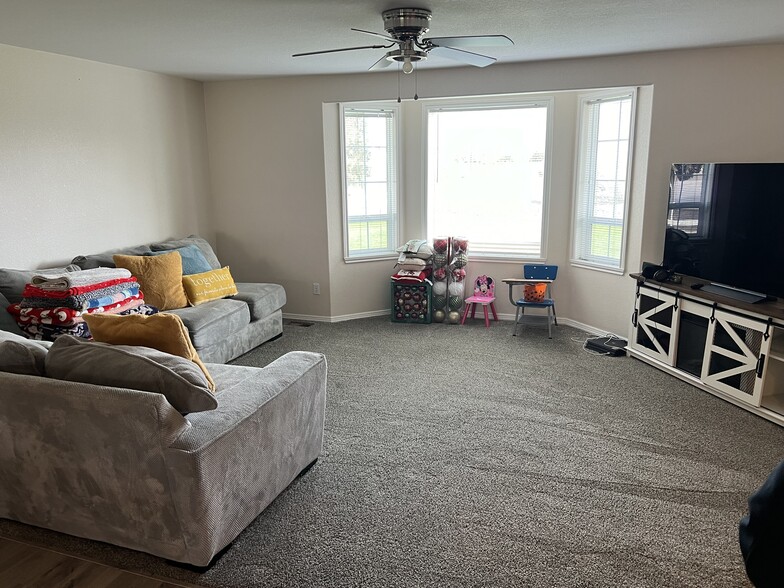 More Photos Of 16545 Madison Rd, Nampa Service For Sale