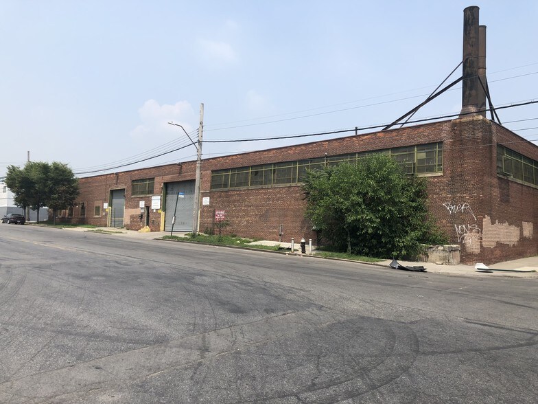 More Photos Of 1281 Viele Ave, Bronx Warehouse For Lease