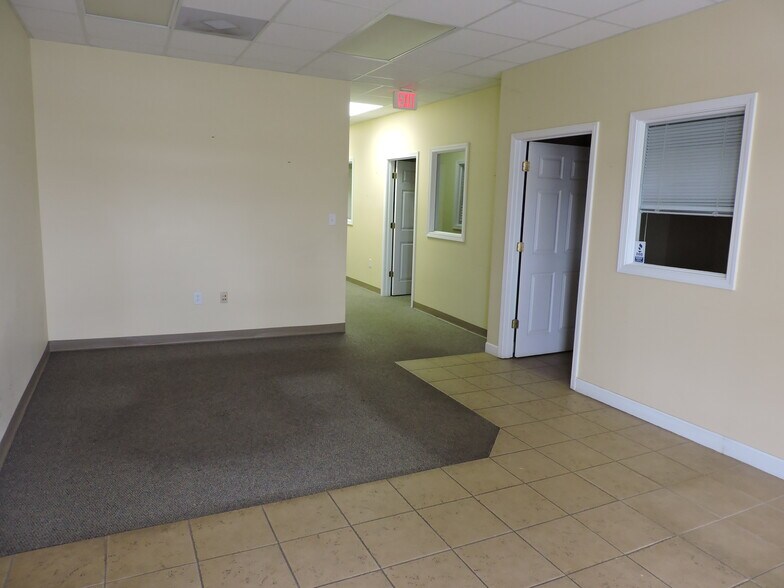 More Photos Of 1827 N Columbia St, Milledgeville Storefront For Lease