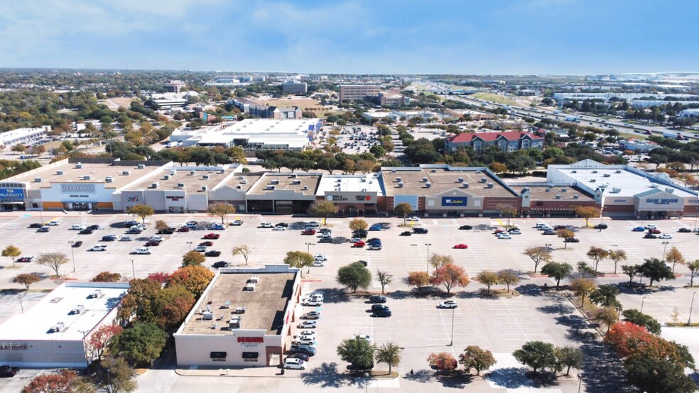 Primary Photo Of 1100-1118 W Arbrook Blvd, Arlington Unknown For Lease