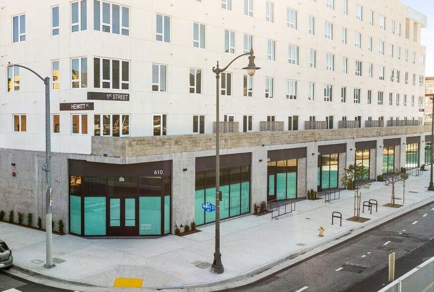 More Photos Of 107 S Hewitt St, Los Angeles Apartments For Lease